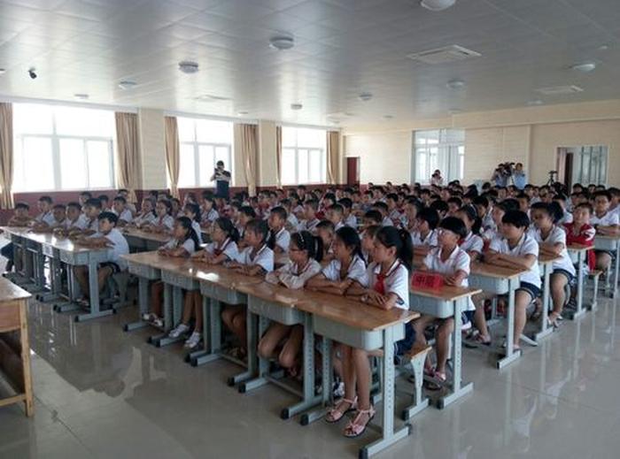 小学生安全教育专题讲座；少儿安全教育60个视频