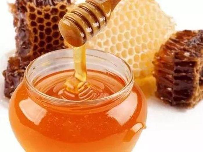 动物的物为什么读轻声；吃蜂蜜拼音