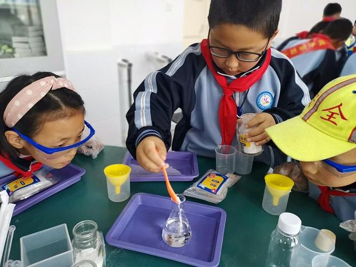 生活中的科学问题 - 适合小学生的科学小实验