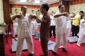 适宜夏天的养生功法视频、六步养生功