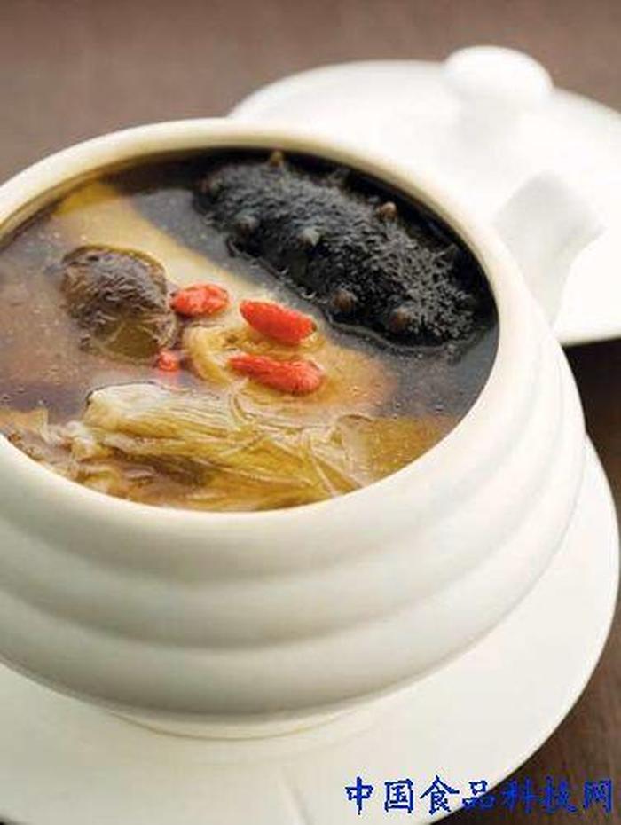 秋季养生药膳食谱和功效；营养师的一日三餐搭配