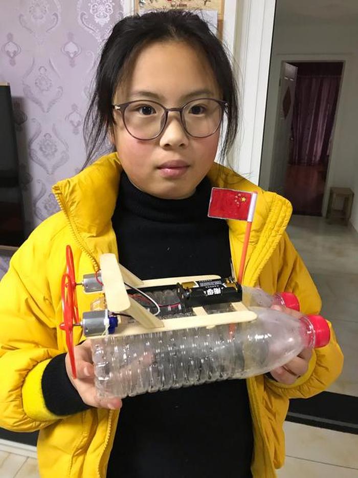 十个简单的科学小实验和原理 一个瓶子做小船