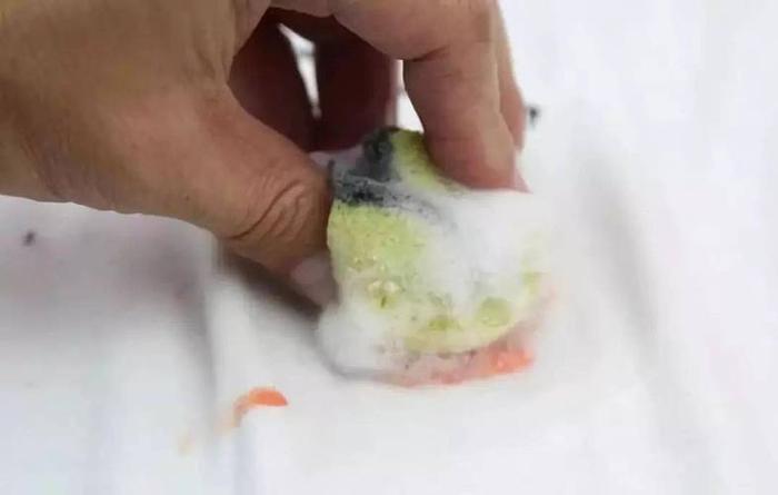 生活小窍门妙招去油漆，油漆表面的污渍怎么去除