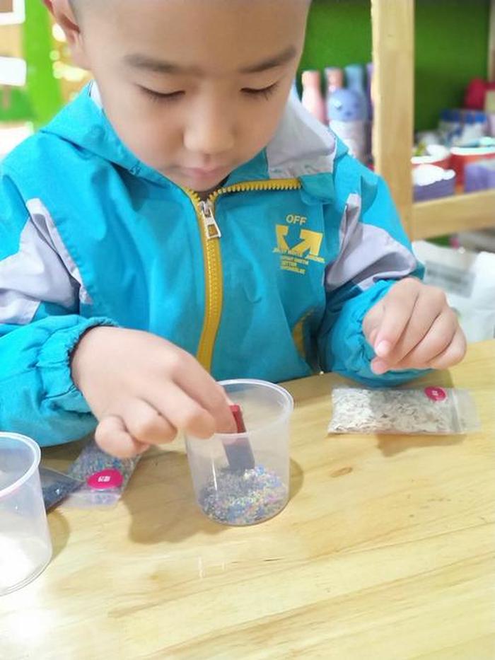 有哪些科学小实验 - 适合幼儿园做的科学小实验