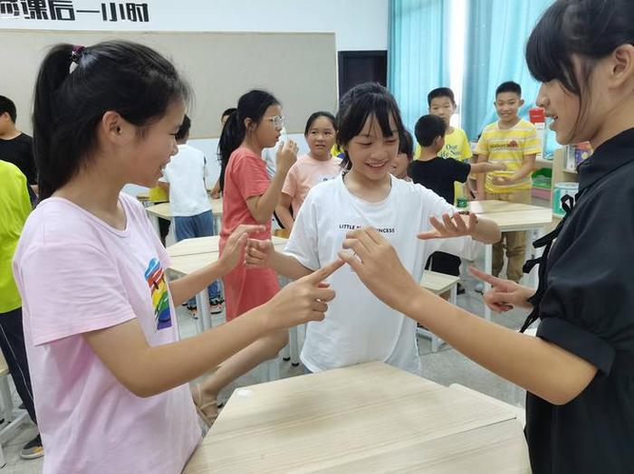 小学生生活小知识课堂 - 小学生课堂小游戏