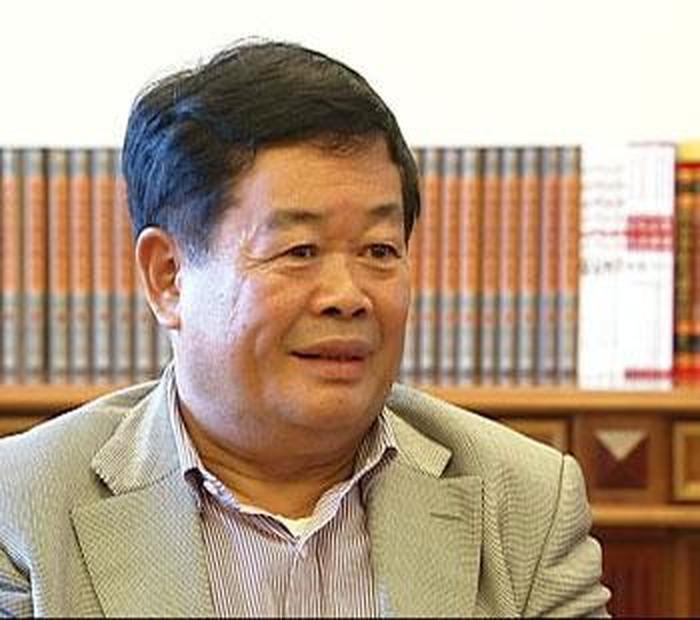 曹德旺讲文化和知识的关系，怎么联系曹德旺