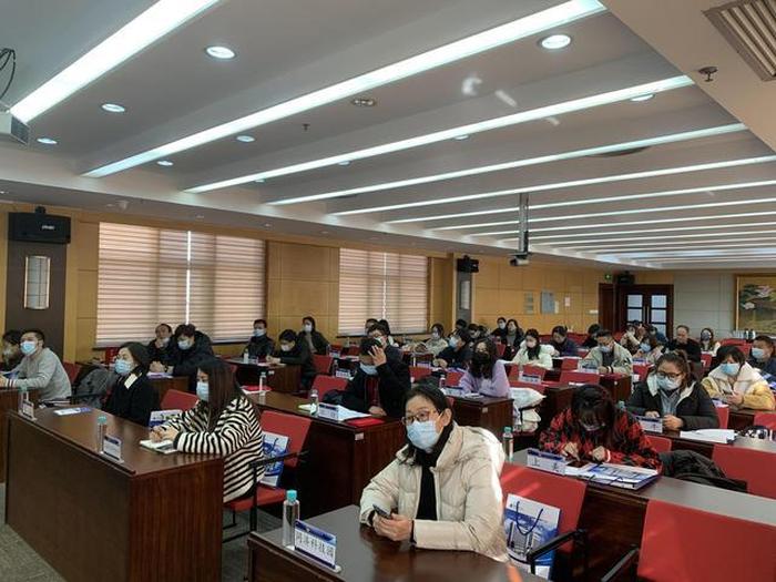 知识产权公司上班好吗工资高吗，知识产权局待遇如何