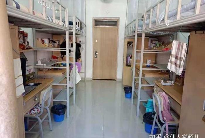 天津学校3000床垫，天津哪个学校宿舍好