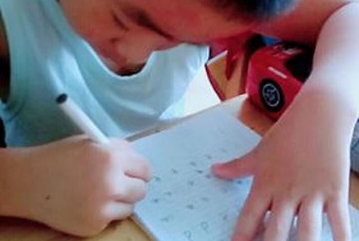 学的时候好好学,玩的时候好好玩怎么形容 玩的时候好好玩,学的时候认真学怎么表达
