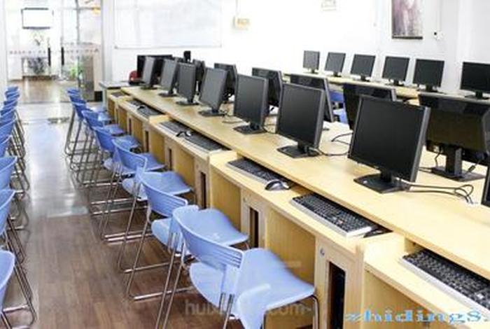 电脑学习、电脑培训班在哪里有最近的