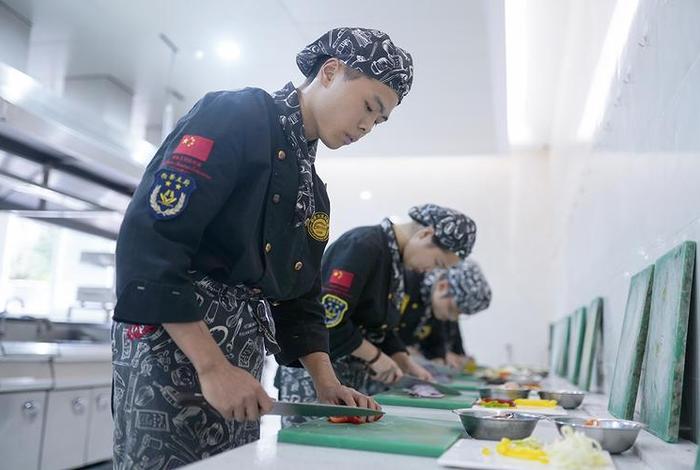学西餐有出路吗（2021年学西餐有出路吗）