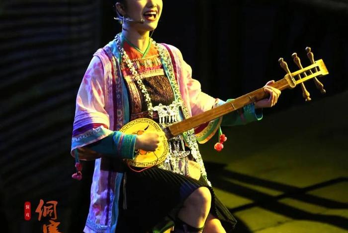 侗族琵琶学习 侗族琵琶教学
