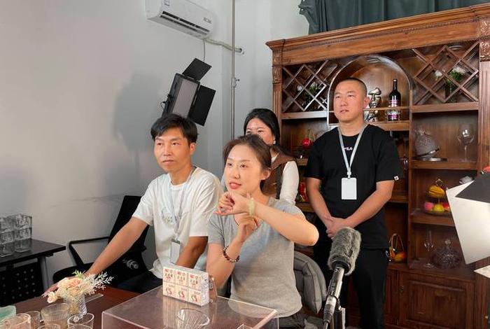 直播培训班一般多少钱，直播培训班一般多少钱一个月