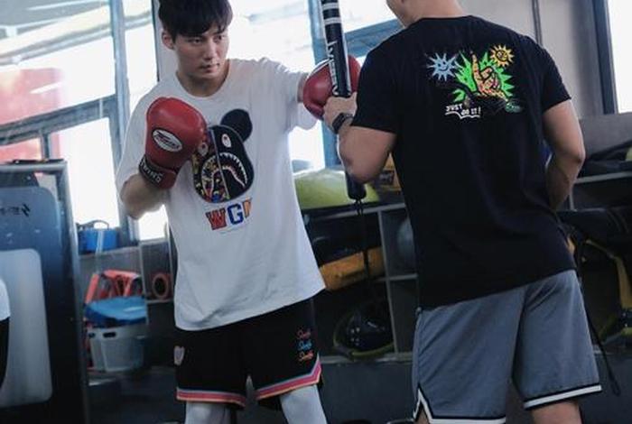 学拳击什么年龄比较合适（学拳击什么年龄比较合适男生）