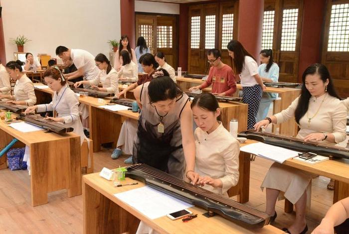 古琴学校排名（古琴学校是全日制的吗）