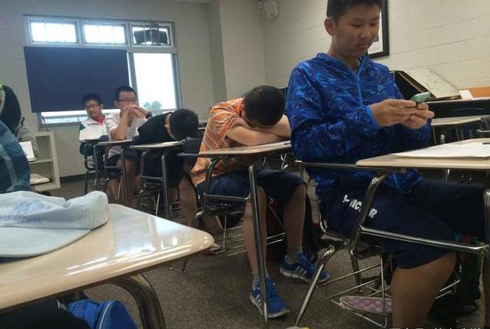 学生上课睡觉原因及对策（克服上课瞌睡的小妙招）