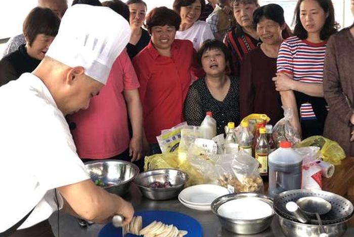 老年大学烹饪培训班；老年大学烹饪培训班怎么样