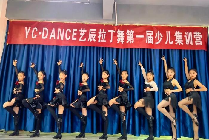 跳舞学校好听的歌曲（跳舞学校好听的歌曲大全）