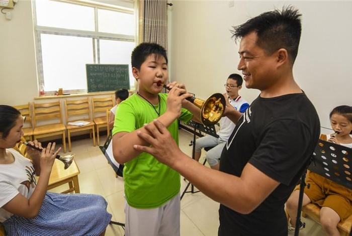 唢呐学习班要多少钱；唢呐培训班多少钱