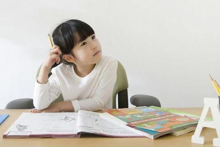 专注学习的孩子 专注的孩子更优秀