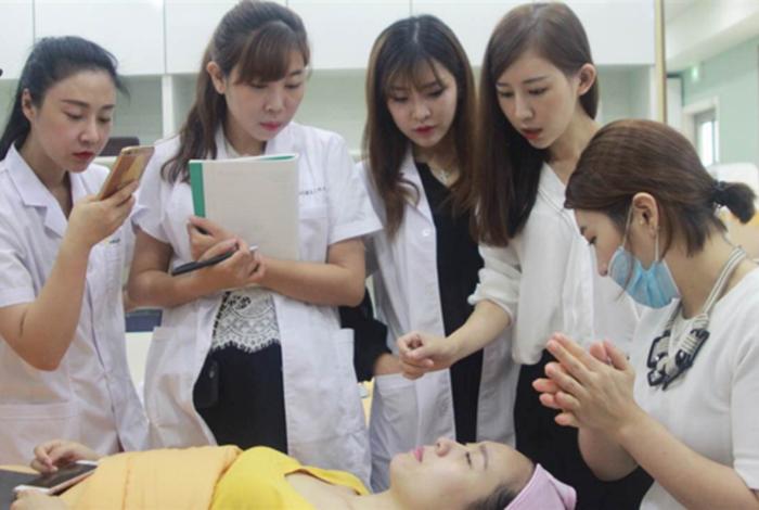 韩国学习美容 韩国美容培训学校