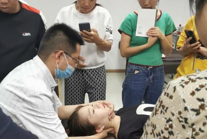 艾灸学习培训班，艾灸培训学校