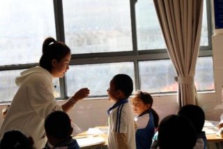 一电学校老师、一电学校李雁鸿