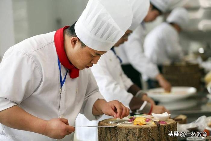 学厨师的基本知识，学厨师的基础知识