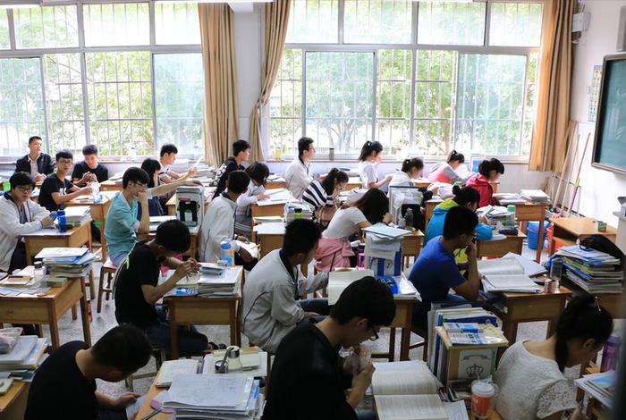 高中