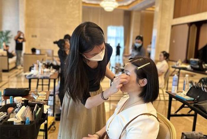 学习化妆的学校南京 南京 学化妆