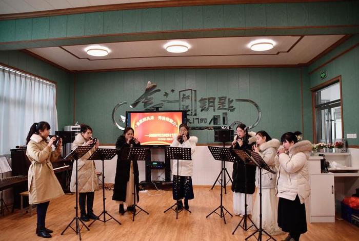 才艺学校 才艺学校老师是多备用几个老师还是少是怎么节省成本
