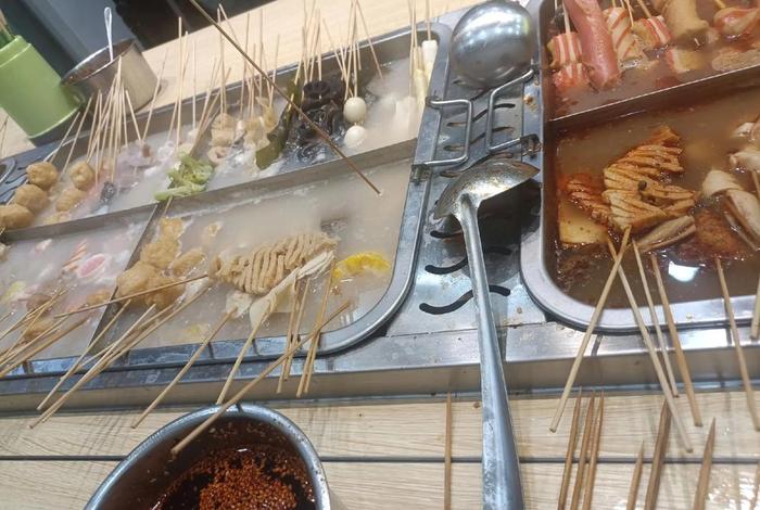 学麻辣烫去哪里学；学麻辣烫在哪里学比较好