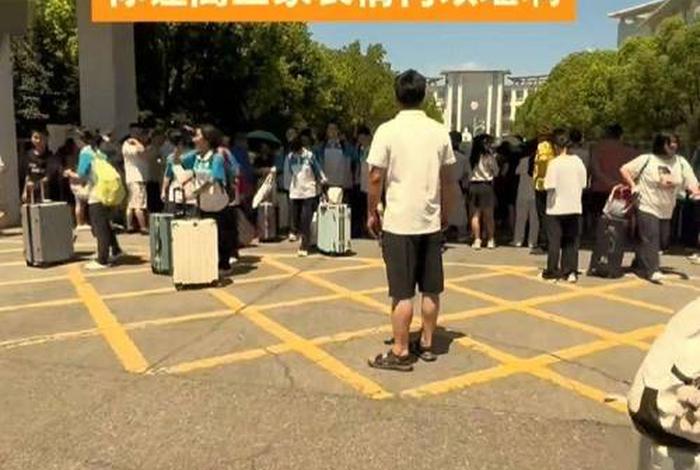 九年级学校补课违法吗，初三学校补课合法吗