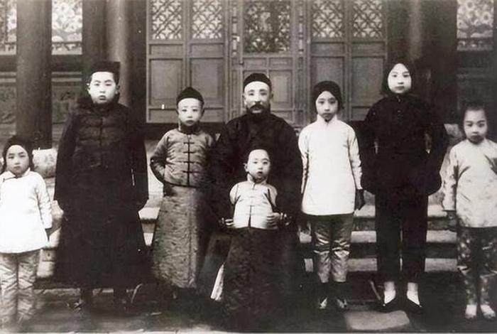 张学良有几个子女;张学良有几个子女现在都在哪里 张学良有几个子女;张学良有几个子女现在都在哪里