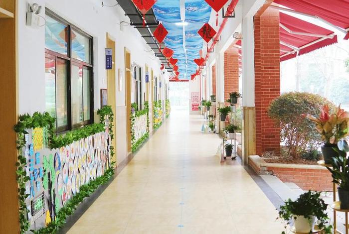 图片学校走廊 图片学校走廊大全