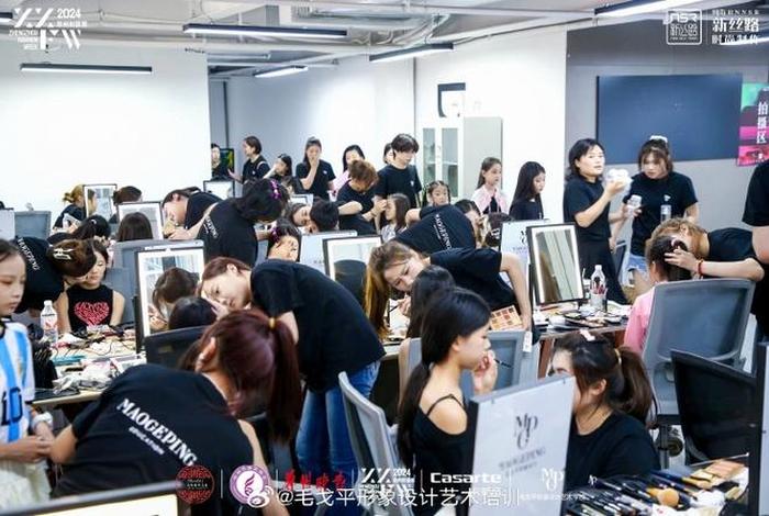 郑州学化妆的正规学校 - 郑州学化妆的正规学校有哪些
