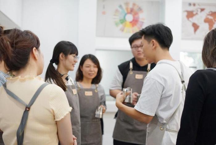 学习咖啡烘焙去哪个培训机构好 咖啡烘焙学徒