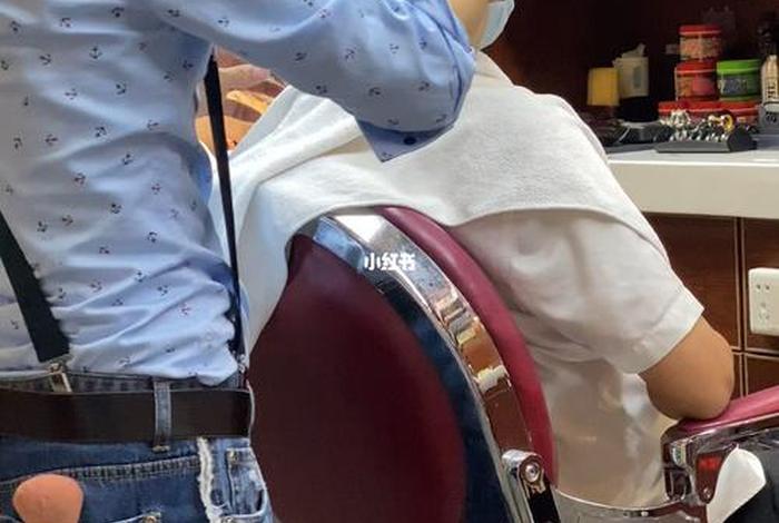 发型师一般要学多久（发型师需要学多久）