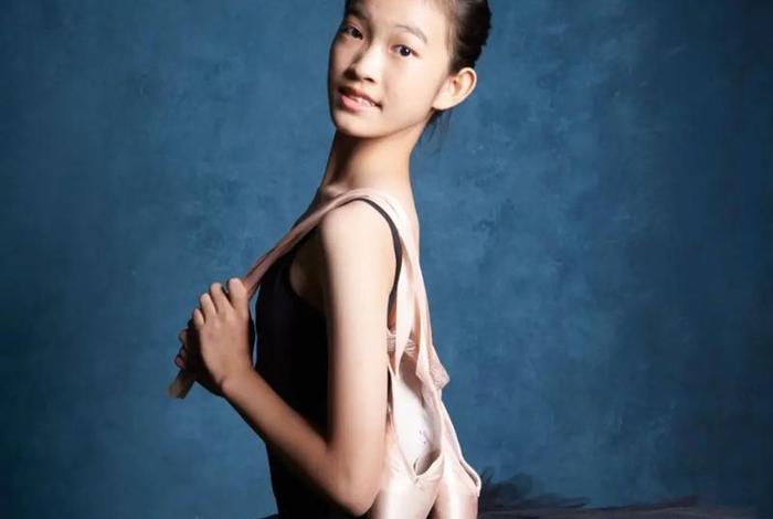 学习芭蕾的女生（学芭蕾的人到底有多苦）