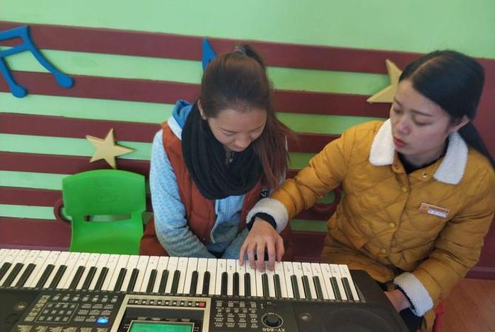 学习电子琴直播课 - 人人讲时老师12小时学会电子琴直播课