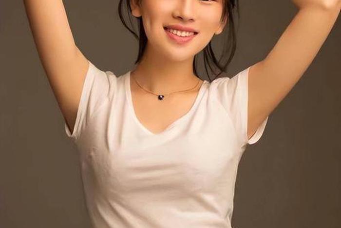 近期生活照是什么，简历说生活近照是指