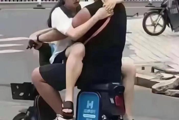 人 车 生活却被电车实现了、人车生活刚哥 人 车 生活却被电车实现了、人车生活刚哥