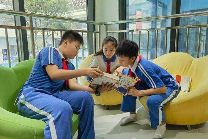 小学生学习生活娱乐,小学生乐享生活有哪些 小学生学习生活娱乐,小学生乐享生活有哪些