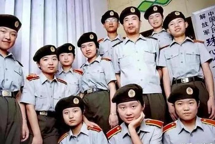 现在真实的何雪豪在部队生活、何雪豪现在在部队怎么样 现在真实的何雪豪在部队生活、何雪豪现在在部队怎么样