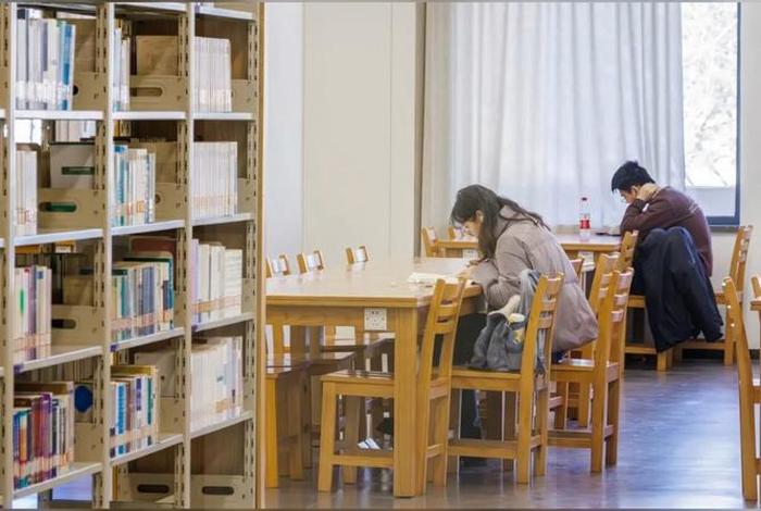 大学生活照片实拍(大学生活的照片以及背景图) 大学生活照片实拍(大学生活的照片以及背景图)