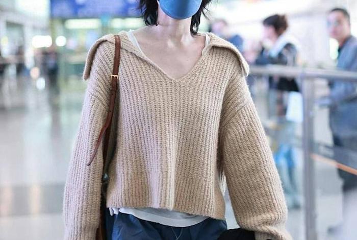 王菲近期生活照;王菲2021年近照 王菲近期生活照;王菲2021年近照