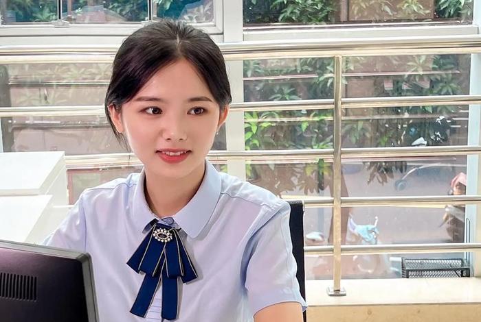 银行生活照照片;银行生活照模板 银行生活照照片;银行生活照模板