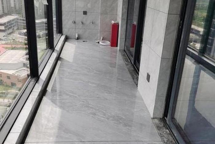 阳台砖墙砖；阳台 墙砖