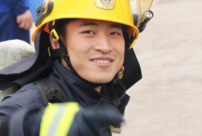 消防员的生活日常；消防员日常做哪些事