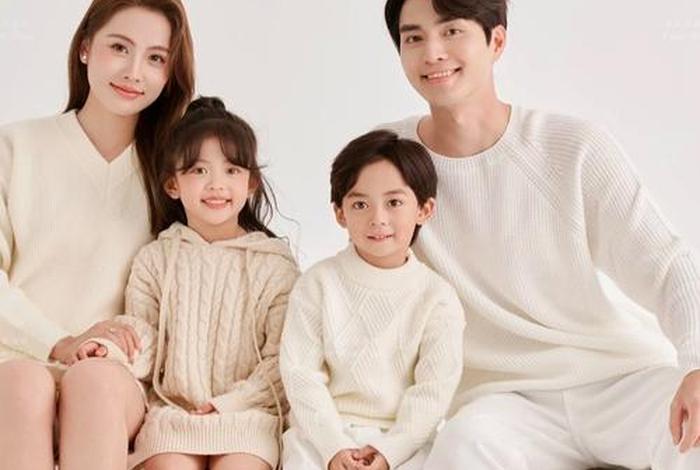 家庭生活照怎么拍；家庭生活照的拍照姿势大全